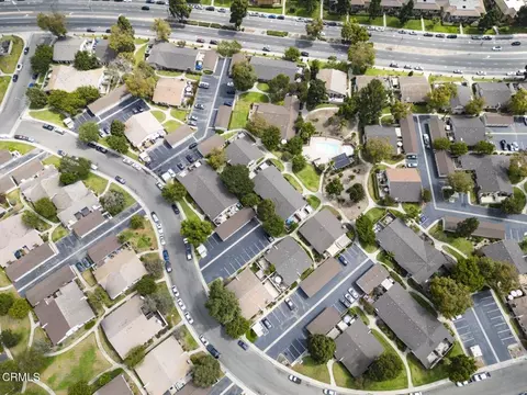 View/Area - 666 Holly Ave, Oxnard, CA 93036 photo 2 of 2