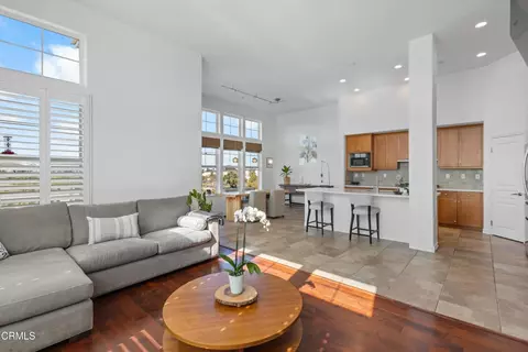 Living - 1560 Seabridge Ln, Oxnard, CA 93035 photo 2 of 2