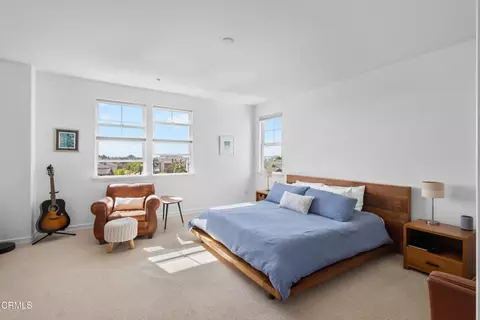 Bedroom - 1560 Seabridge Ln, Oxnard, CA 93035 photo 3 of 4