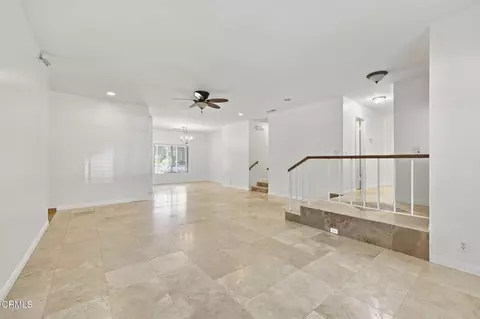 Living - 1747 Meander Dr, Simi Valley, CA 93065 photo 3 of 10