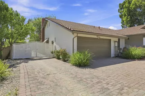 Exterior - 1747 Meander Dr, Simi Valley, CA 93065 photo 2 of 23