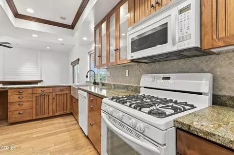Kitchen - 1747 Meander Dr, Simi Valley, CA 93065 photo 3 of 3