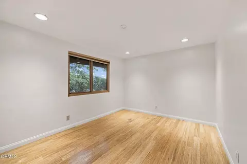 Bedroom - 1747 Meander Dr, Simi Valley, CA 93065 photo 3 of 9