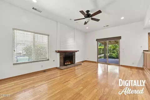 Living - 1747 Meander Dr, Simi Valley, CA 93065 photo 9 of 10