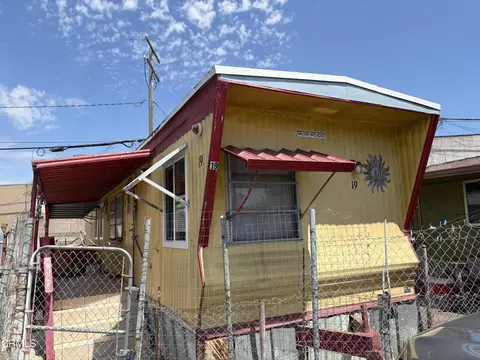 1301 Commercial Ave #19, Oxnard, CA 93030 photo 3