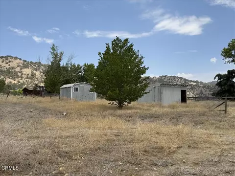 28000 Cummings Valley Rd, Tehachapi, CA 93561 photo 14