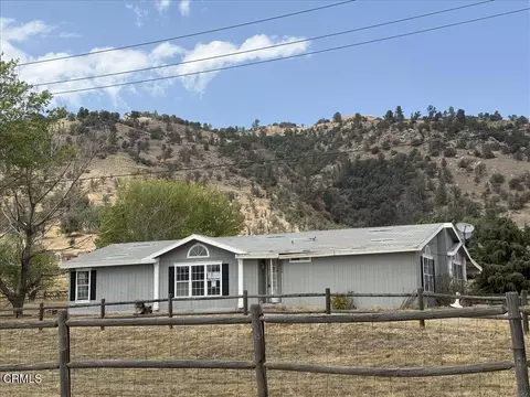 28000 Cummings Valley Rd, Tehachapi, CA 93561 photo 2