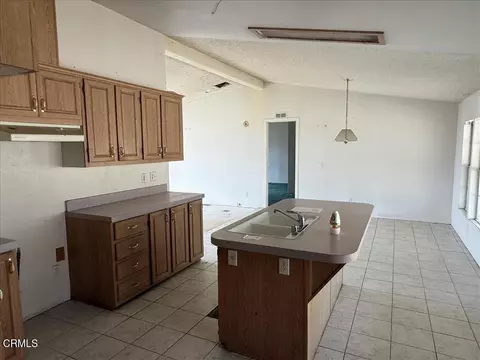 28000 Cummings Valley Rd, Tehachapi, CA 93561 photo 6