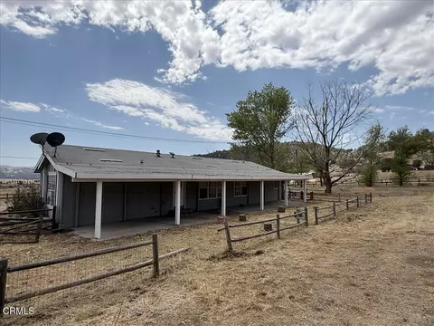 28000 Cummings Valley Rd, Tehachapi, CA 93561 photo 13