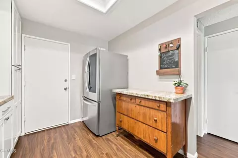 Kitchen - 421 E Shoshone St, Ventura, CA 93001 photo 3 of 4