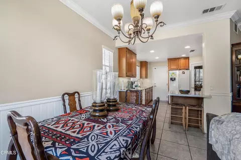 Dining - 5251 Davidson Dr, Oxnard, CA 93033 photo 2 of 2