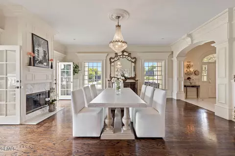 Dining - 85 Crestview Ave, Camarillo, CA 93010 photo 1 of 3