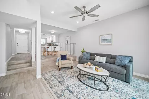 Living - 5524 Driftwood St, Oxnard, CA 93035 photo 3 of 3