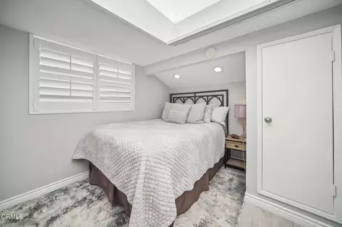 Bedroom - 5524 Driftwood St, Oxnard, CA 93035 photo 5 of 5