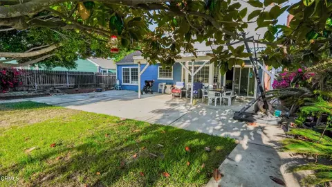 Exterior - 1977 El Cajon Cir, Oxnard, CA 93035 photo 6 of 8