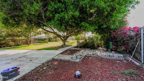 Exterior - 1977 El Cajon Cir, Oxnard, CA 93035 photo 1 of 8