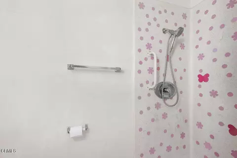 Bath - 1563 E Second St, Oxnard, CA 93030 photo 3 of 3