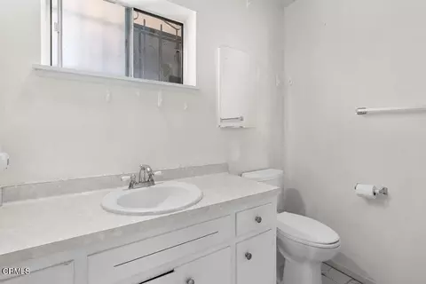 Bath - 1563 E Second St, Oxnard, CA 93030 photo 2 of 3
