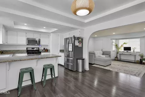 Kitchen - 15189 Rodeo St, Hesperia, CA 92345 photo 1 of 2
