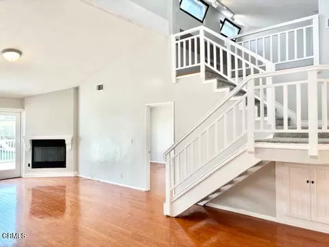 Living - 4514 Gateshead Bay, Oxnard, CA 93035 photo 2 of 6