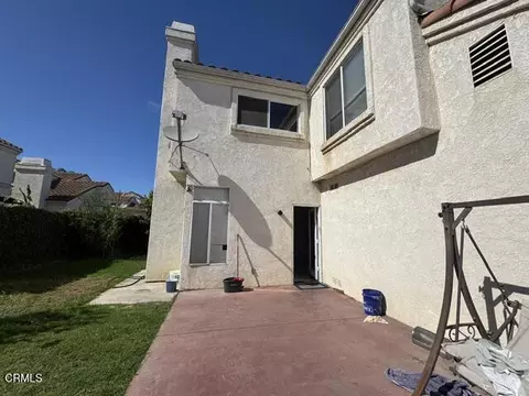 Exterior - 5113 Downwind Way, Oxnard, CA 93033 photo 4 of 5