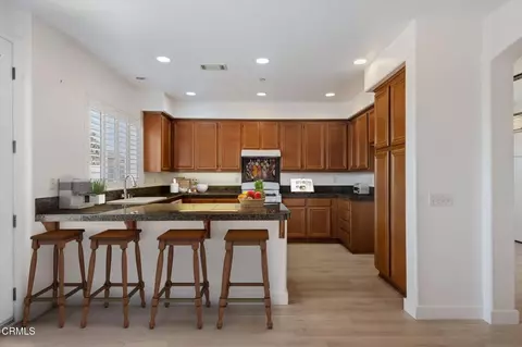 Kitchen - 525 Dylan Dr #58, Oxnard, CA 93033 photo 1 of 4