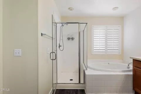 Bath - 525 Dylan Dr #58, Oxnard, CA 93033 photo 2 of 2