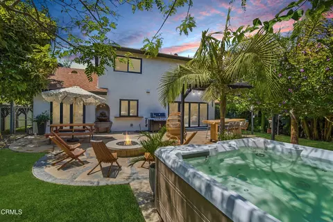 Exterior - 1130 Bogota Ct, Oxnard, CA 93035 photo 6 of 9