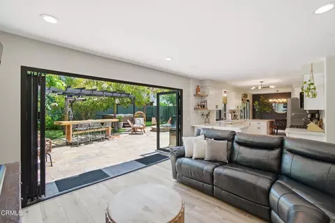 Living - 1130 Bogota Ct, Oxnard, CA 93035 photo 3 of 3