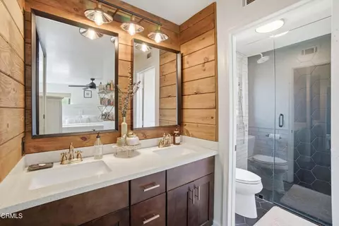 Bath - 1130 Bogota Ct, Oxnard, CA 93035 photo 4 of 4