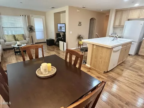 Dining - 3741 Dunkirk Dr, Oxnard, CA 93035 photo 1 of 1