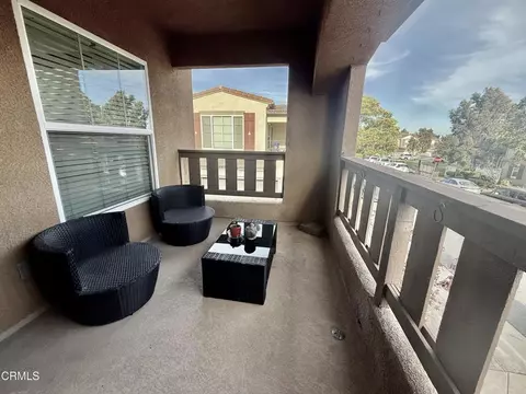 Exterior - 3741 Dunkirk Dr, Oxnard, CA 93035 photo 2 of 3