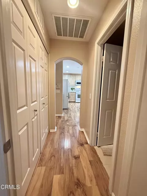 Entry Way - 3741 Dunkirk Dr, Oxnard, CA 93035 photo 1 of 1
