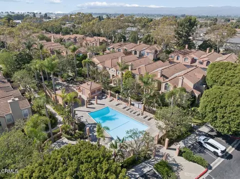 View/Area - 727 Kingfisher Way, Oxnard, CA 93030 photo 1 of 7