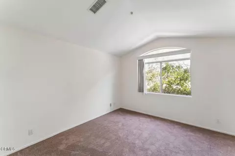Bedroom - 727 Kingfisher Way, Oxnard, CA 93030 photo 3 of 3
