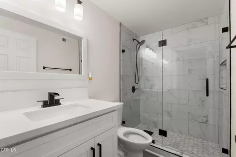 Bath - 1908 Morley St, Simi Valley, CA 93065 photo 2 of 3