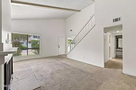 Living - 505 Taxco Ct, Camarillo, CA 93010 photo 3 of 6