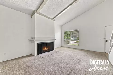 Living - 505 Taxco Ct, Camarillo, CA 93010 photo 5 of 6