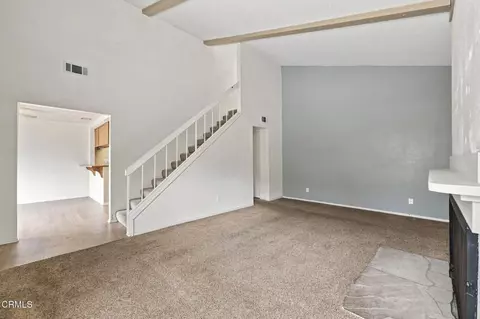 Living - 505 Taxco Ct, Camarillo, CA 93010 photo 4 of 6