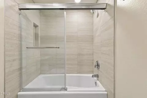 Bath - 505 Taxco Ct, Camarillo, CA 93010 photo 6 of 6