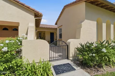 Exterior - 1972 Keltic Lodge Dr, Oxnard, CA 93036 photo 2 of 7