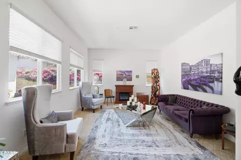 Living - 1972 Keltic Lodge Dr, Oxnard, CA 93036 photo 1 of 5