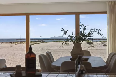 Dining - 3009 Ocean Dr, Oxnard, CA 93035 photo 5 of 7