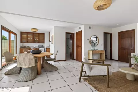 Dining - 3009 Ocean Dr, Oxnard, CA 93035 photo 1 of 7