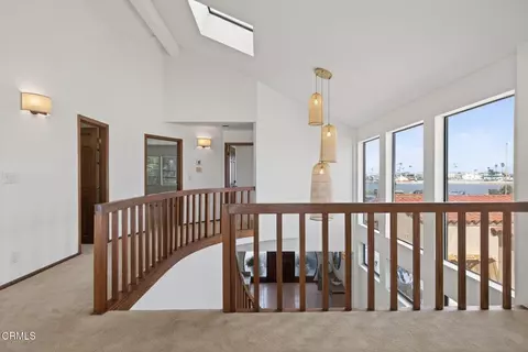 Entry Way - 3009 Ocean Dr, Oxnard, CA 93035 photo 7 of 8