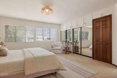 Bedroom - 3009 Ocean Dr, Oxnard, CA 93035 photo 2 of 5