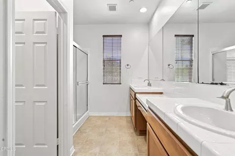 Entry Way - 3145 Lisbon Ln, Oxnard, CA 93036 photo 1 of 3