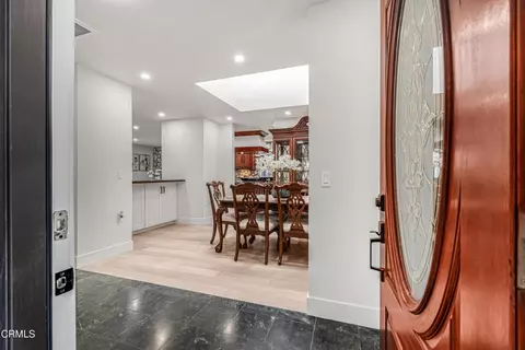 Entry Way - 130 Anacapa Dr, Camarillo, CA 93010 photo 1 of 4