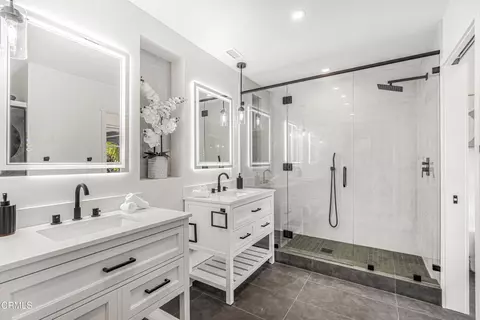 Bath - 130 Anacapa Dr, Camarillo, CA 93010 photo 4 of 6