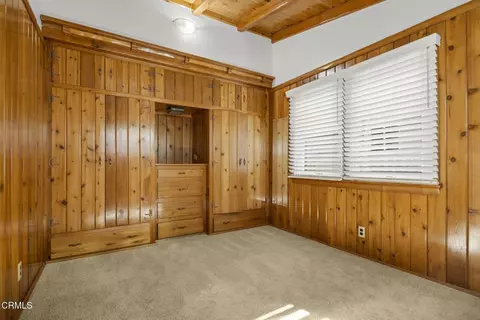 Bedroom - 332 Sunset Dr, Oxnard, CA 93035 photo 2 of 3